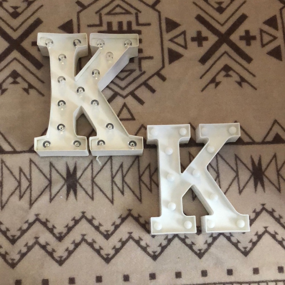Light up “k” signs